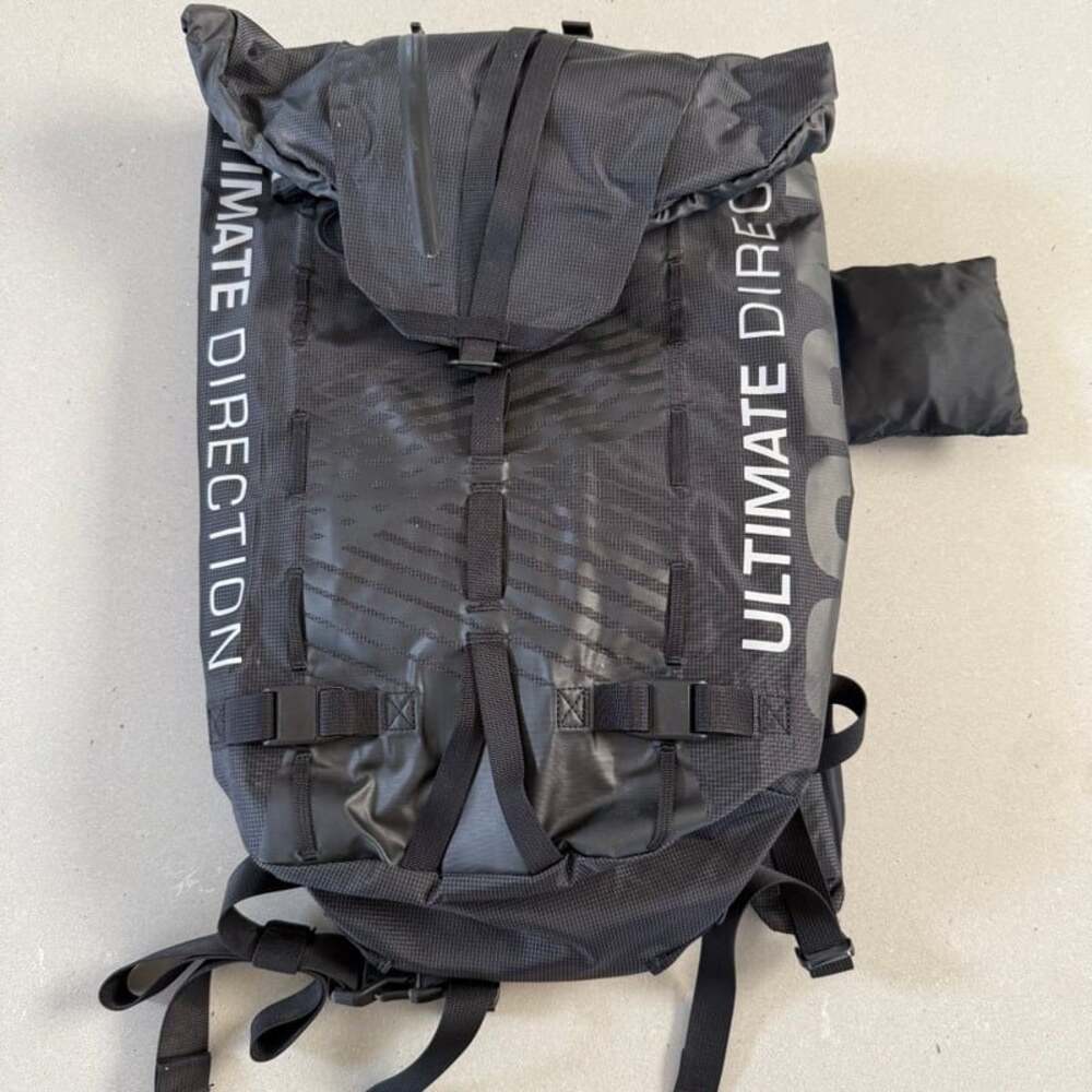 Ultimate Direction 20.5L Scram Pack - S/M Backpack/outdoors